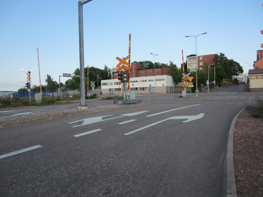 Merituulenkadun tasoristeys
Avainsanat: infra_tasoristeys