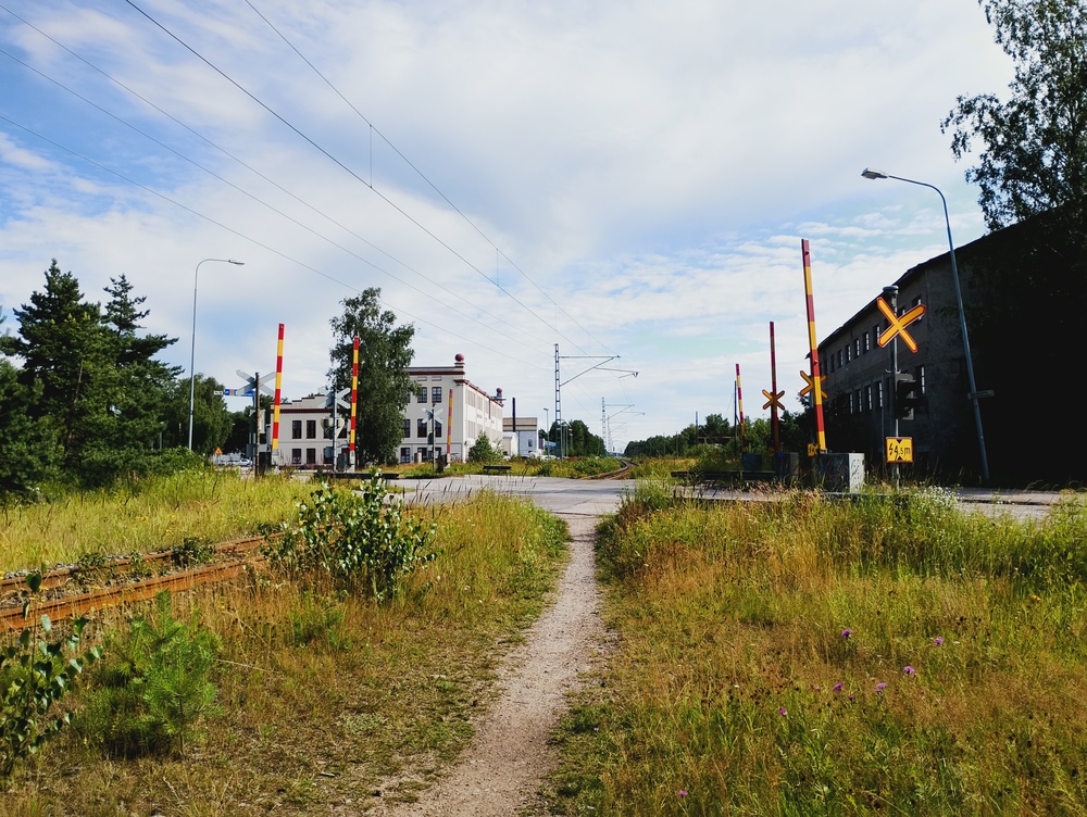 Appelgrenintien tasoristeys 22.7.2026
Appelgrenin tasoristeys välittömästi Hanko-Pohjoisen seisakkeen pohjoispuolella.
Avainsanat: infra_tasoristeys